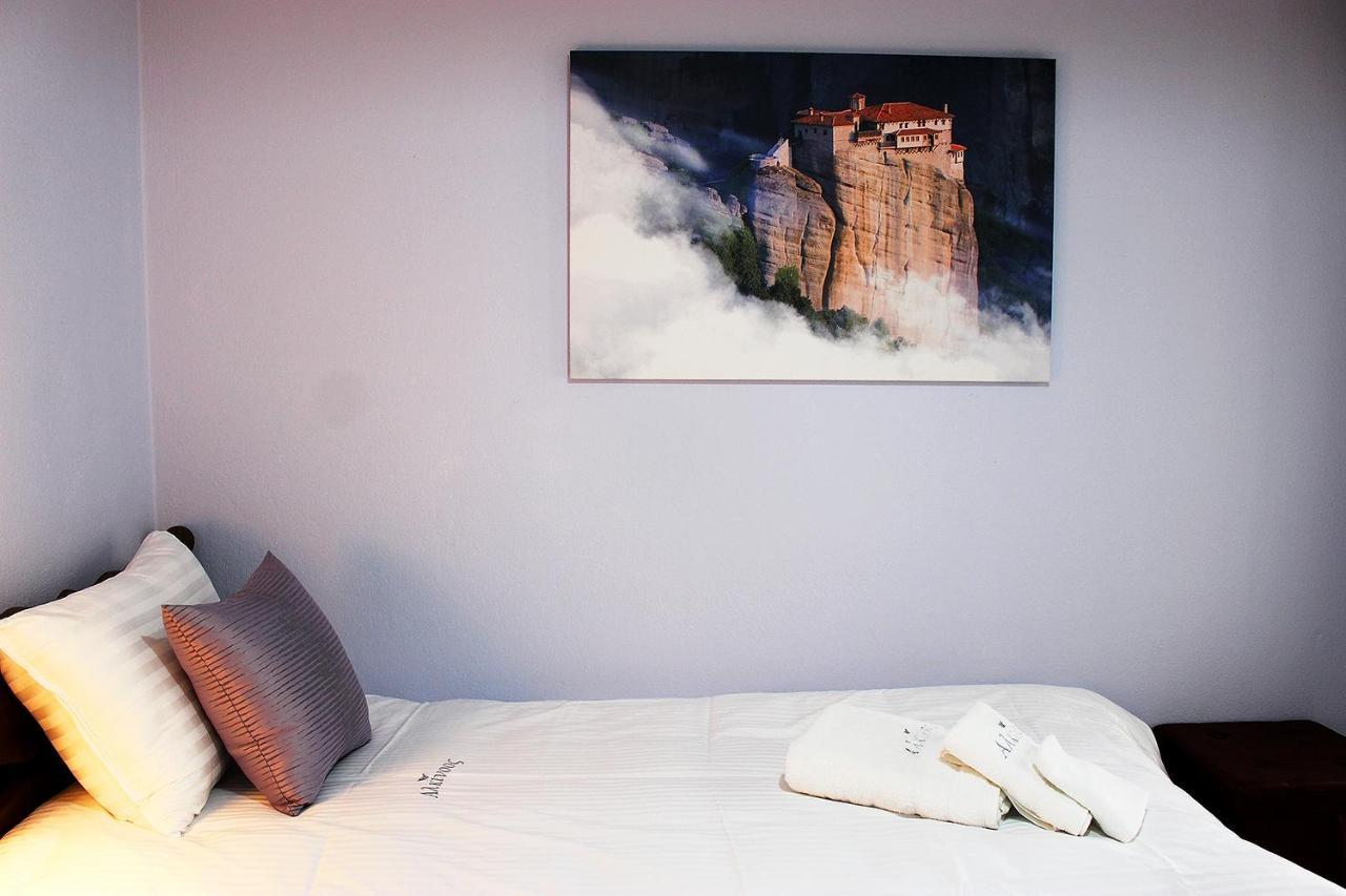 Alkinoos Apt -Inspiring Living In Meteora -3Bd Калампака Екстериор снимка